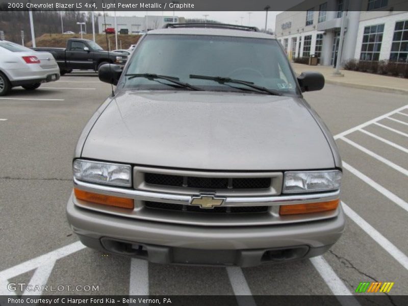 Light Pewter Metallic / Graphite 2003 Chevrolet Blazer LS 4x4