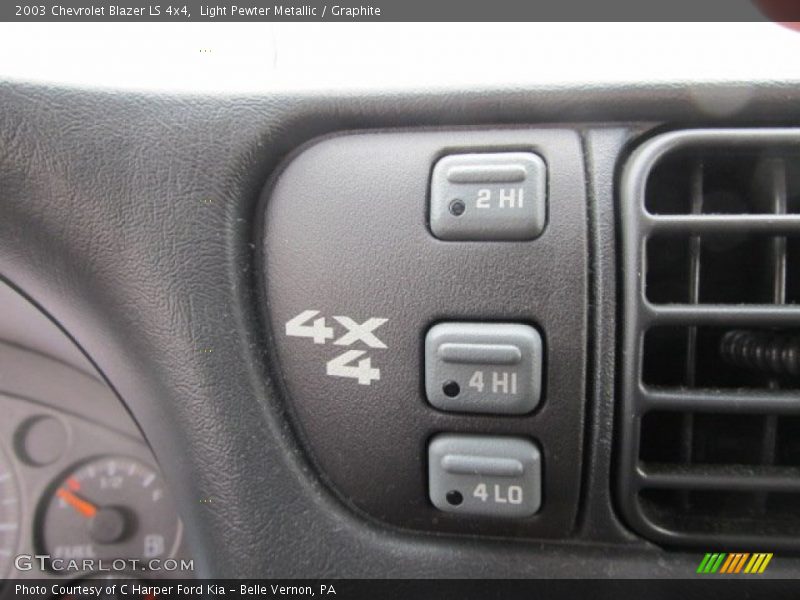 Controls of 2003 Blazer LS 4x4