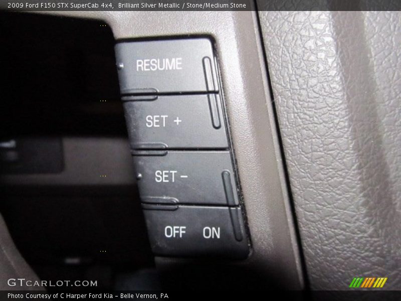 Brilliant Silver Metallic / Stone/Medium Stone 2009 Ford F150 STX SuperCab 4x4