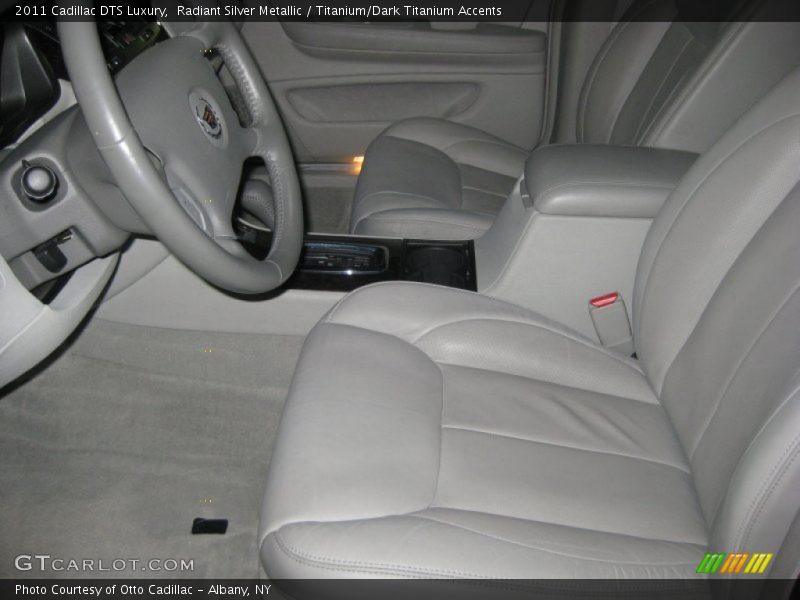 Radiant Silver Metallic / Titanium/Dark Titanium Accents 2011 Cadillac DTS Luxury