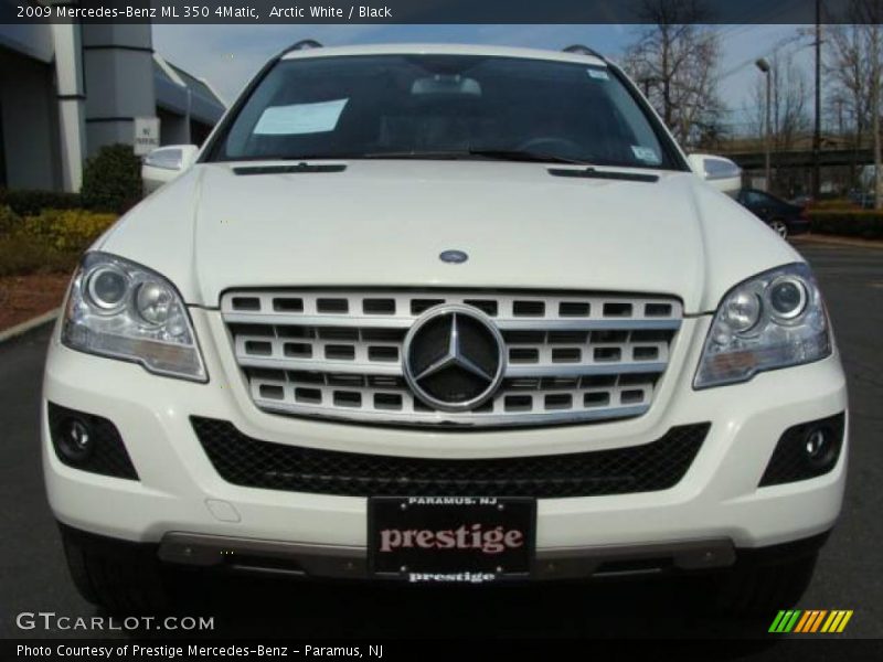 Arctic White / Black 2009 Mercedes-Benz ML 350 4Matic