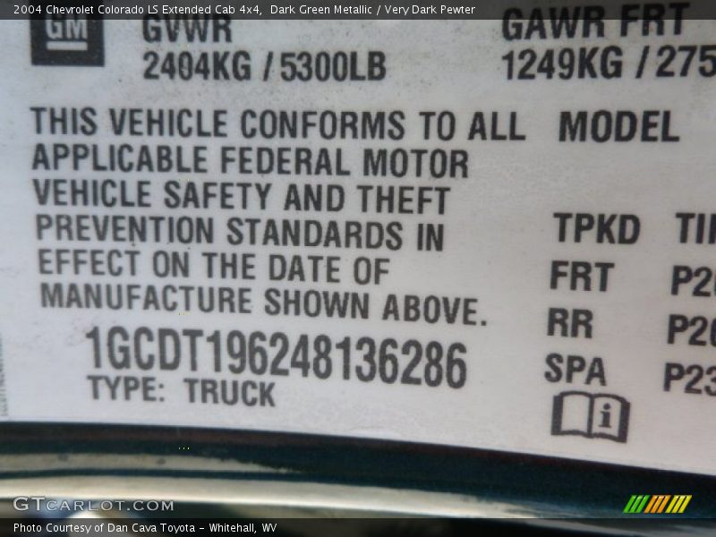Dark Green Metallic / Very Dark Pewter 2004 Chevrolet Colorado LS Extended Cab 4x4