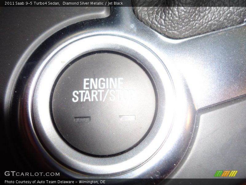 Diamond Silver Metallic / Jet Black 2011 Saab 9-5 Turbo4 Sedan