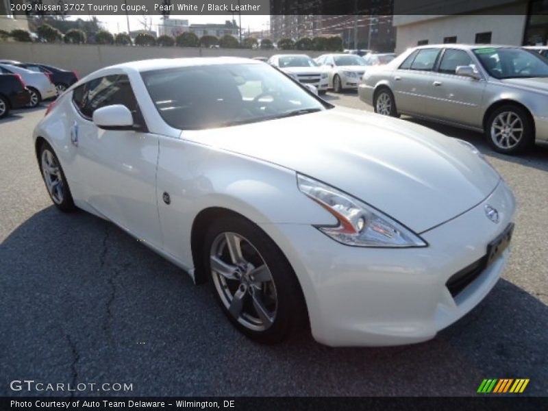 Pearl White / Black Leather 2009 Nissan 370Z Touring Coupe