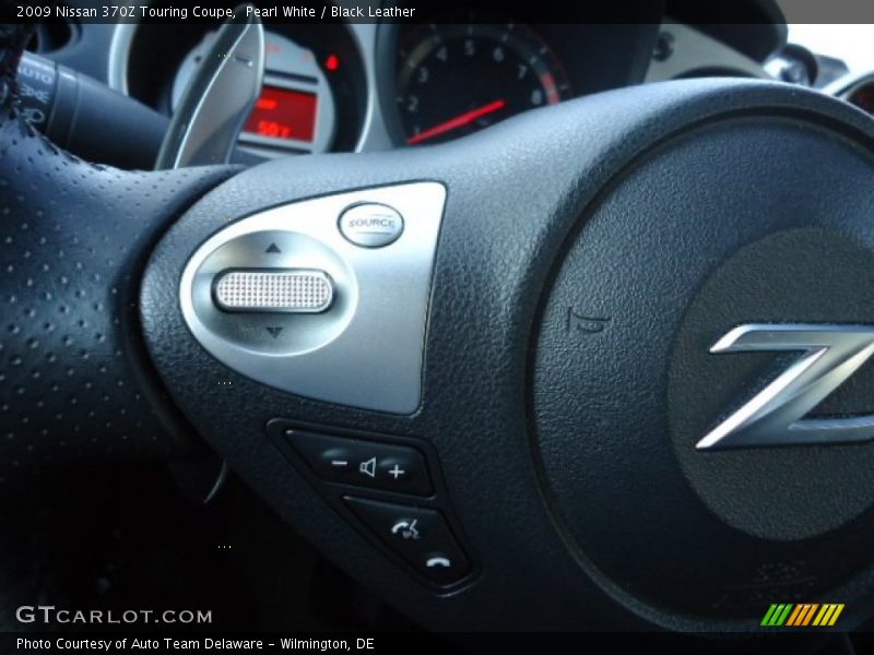 Pearl White / Black Leather 2009 Nissan 370Z Touring Coupe