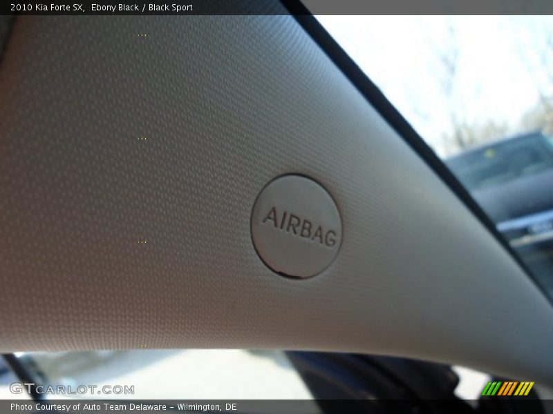 Ebony Black / Black Sport 2010 Kia Forte SX