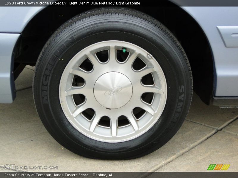  1998 Crown Victoria LX Sedan Wheel