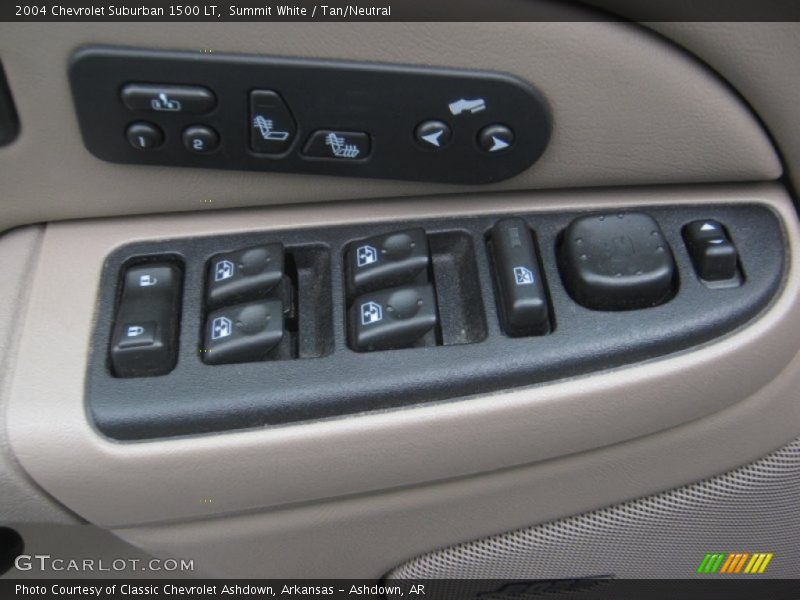Summit White / Tan/Neutral 2004 Chevrolet Suburban 1500 LT