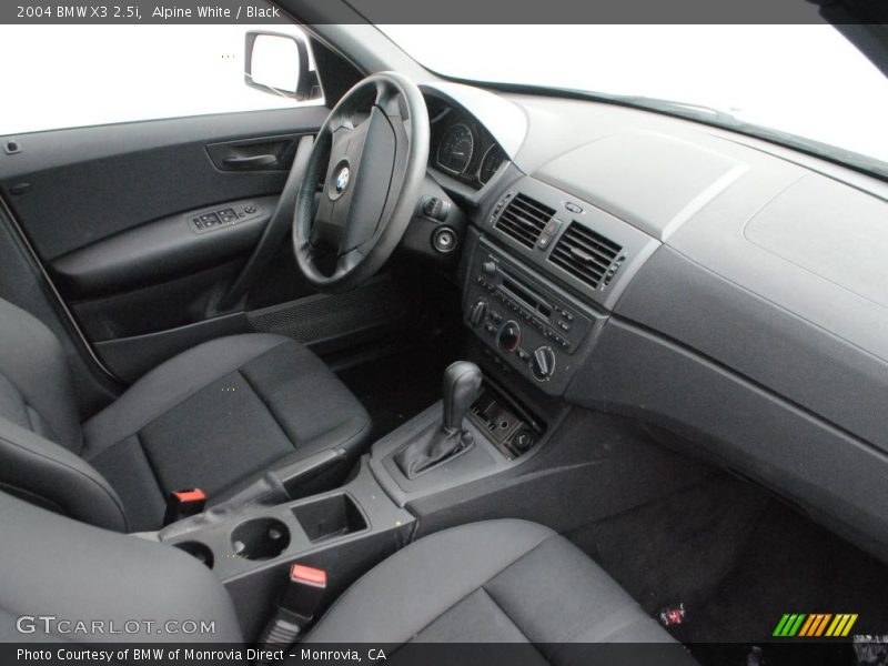 Alpine White / Black 2004 BMW X3 2.5i
