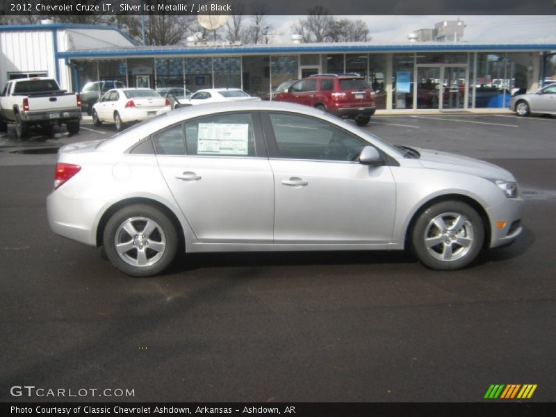 Silver Ice Metallic / Jet Black 2012 Chevrolet Cruze LT