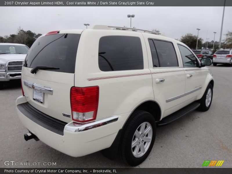 Cool Vanilla White / Dark Slate Gray/Light Slate Gray 2007 Chrysler Aspen Limited HEMI
