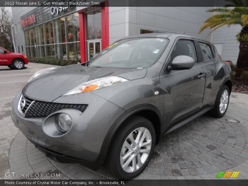 Gun Metallic / Black/Silver Trim 2012 Nissan Juke S