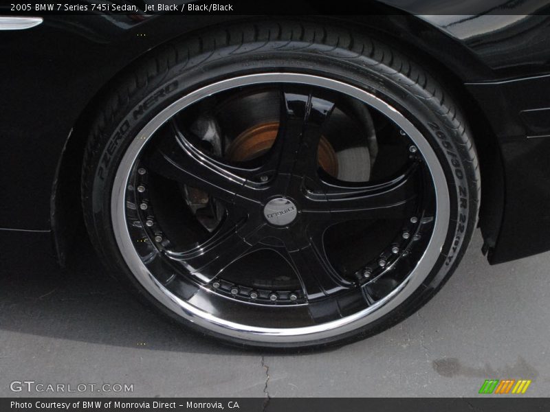 Jet Black / Black/Black 2005 BMW 7 Series 745i Sedan