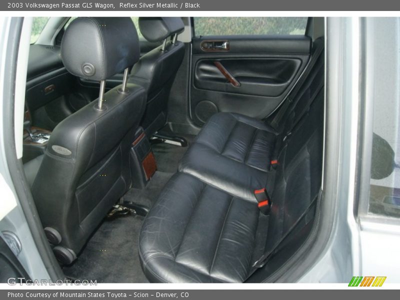 Reflex Silver Metallic / Black 2003 Volkswagen Passat GLS Wagon
