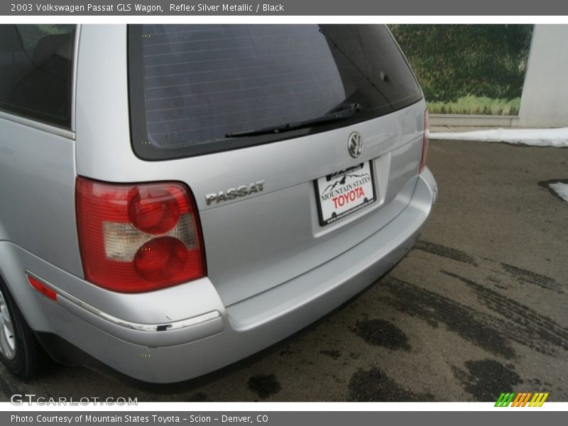 Reflex Silver Metallic / Black 2003 Volkswagen Passat GLS Wagon