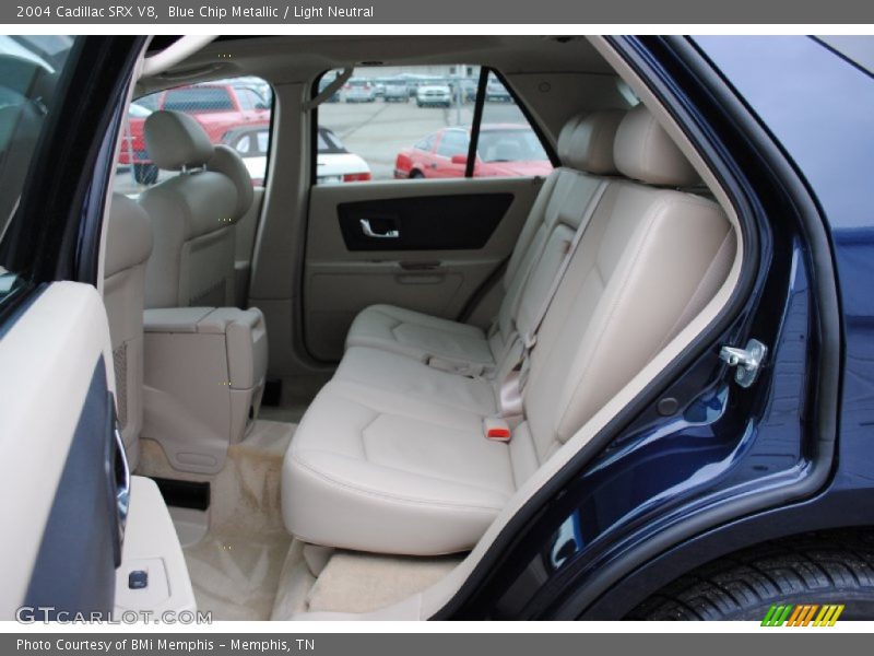 Blue Chip Metallic / Light Neutral 2004 Cadillac SRX V8