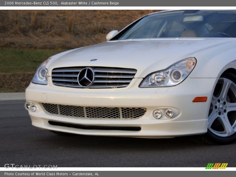 Alabaster White / Cashmere Beige 2006 Mercedes-Benz CLS 500
