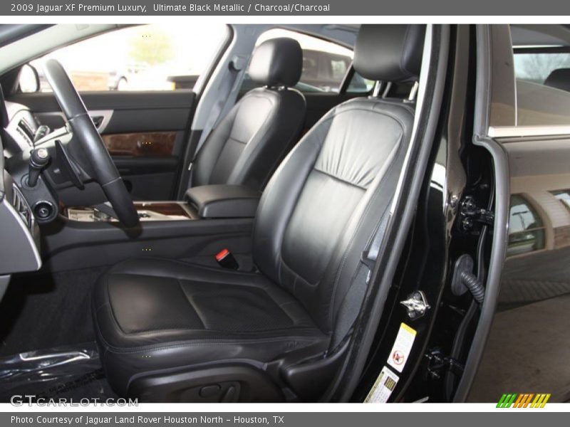 Ultimate Black Metallic / Charcoal/Charcoal 2009 Jaguar XF Premium Luxury
