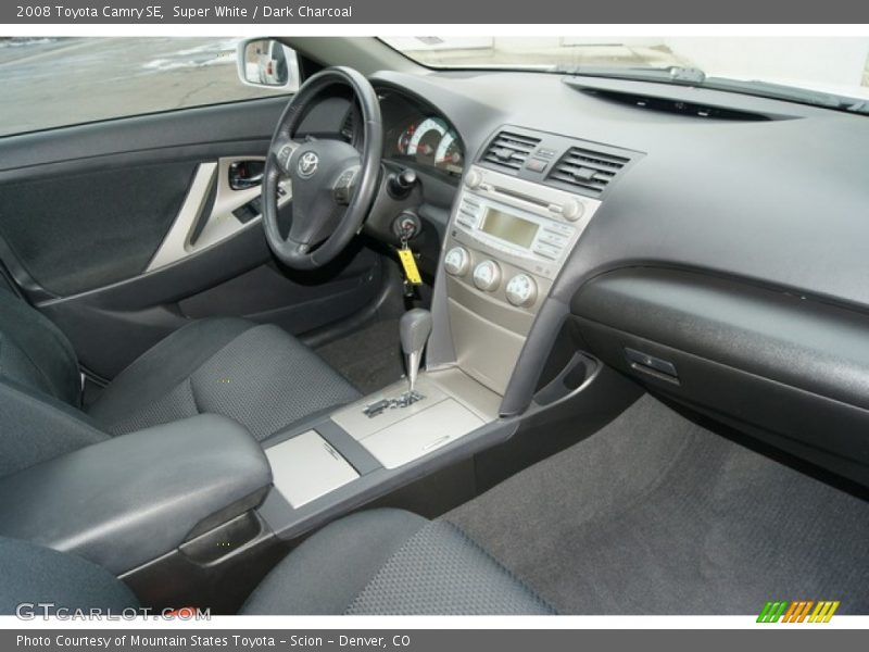 Super White / Dark Charcoal 2008 Toyota Camry SE