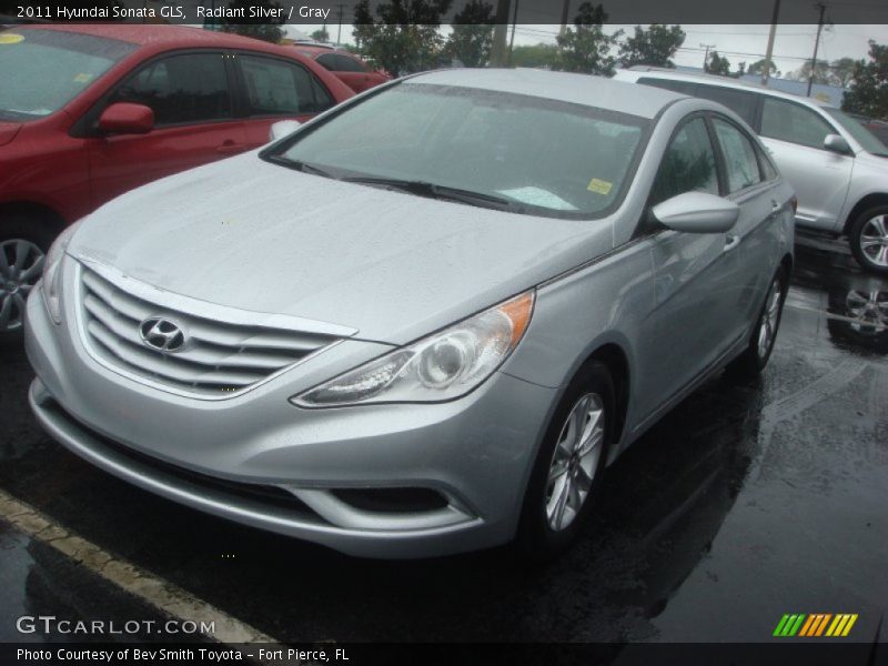 Radiant Silver / Gray 2011 Hyundai Sonata GLS