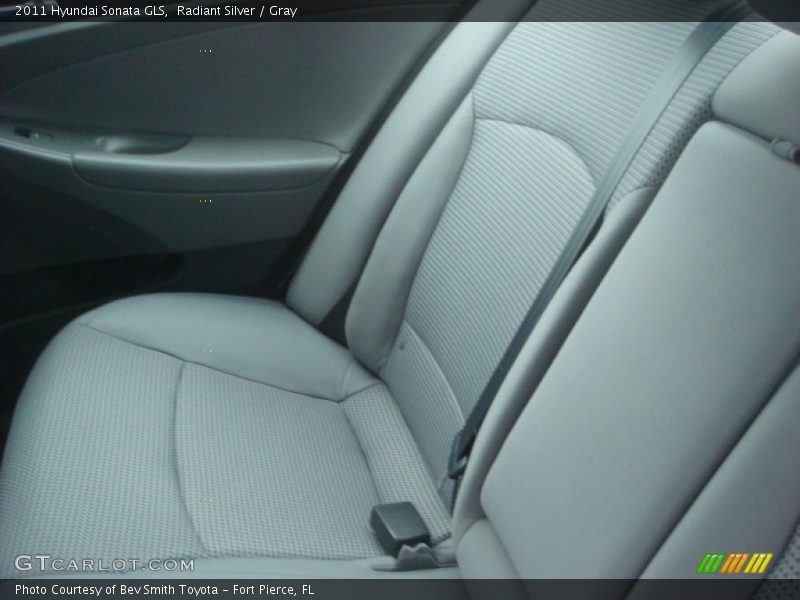 Radiant Silver / Gray 2011 Hyundai Sonata GLS