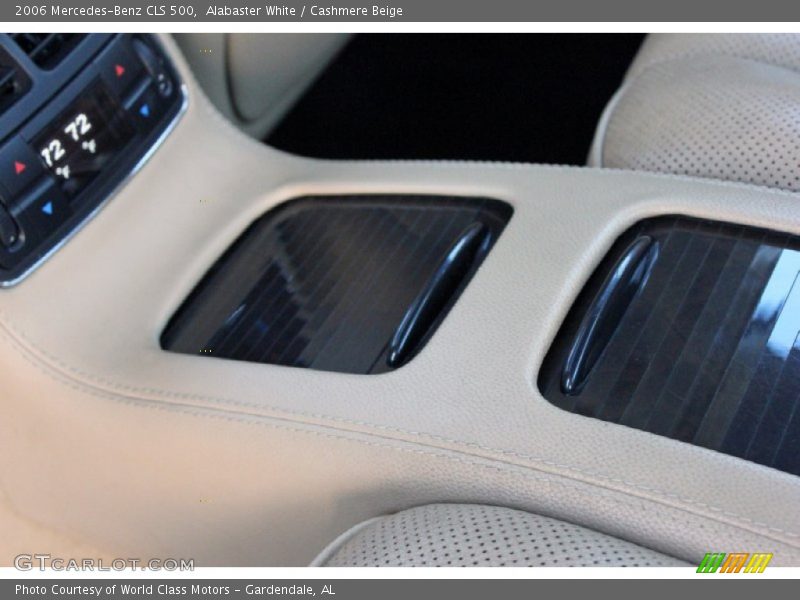 Alabaster White / Cashmere Beige 2006 Mercedes-Benz CLS 500