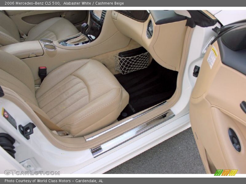 Alabaster White / Cashmere Beige 2006 Mercedes-Benz CLS 500