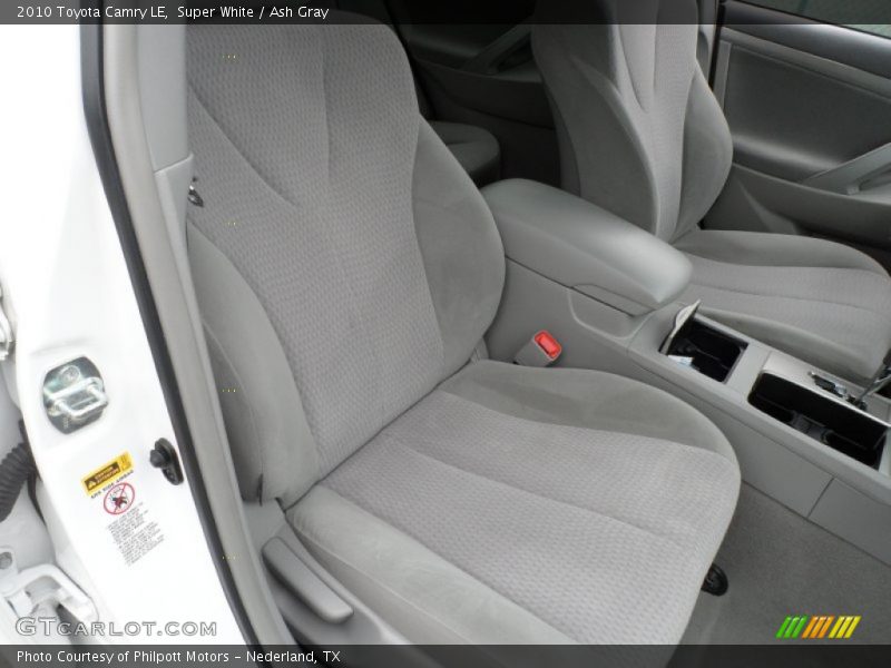 Super White / Ash Gray 2010 Toyota Camry LE