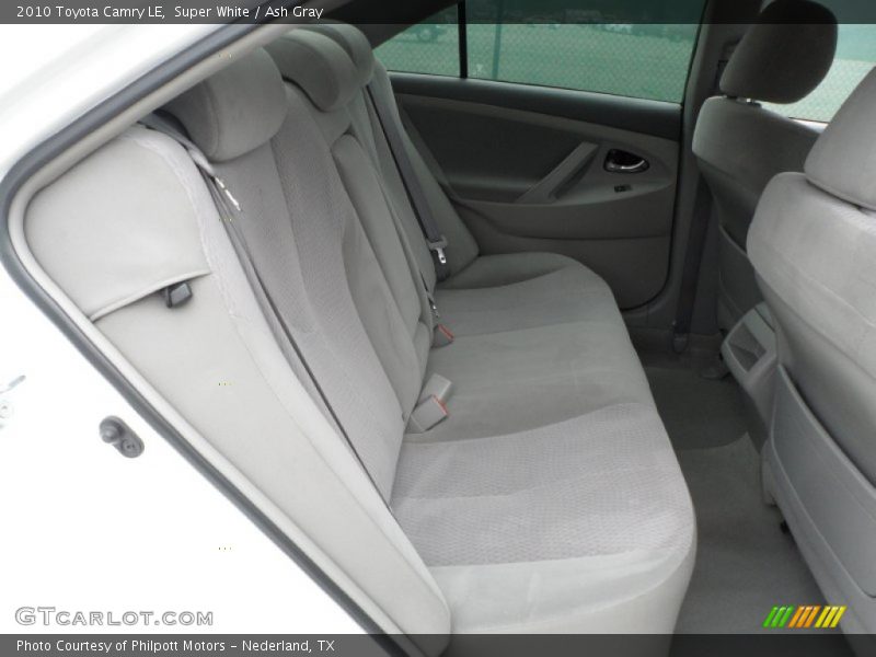 Super White / Ash Gray 2010 Toyota Camry LE