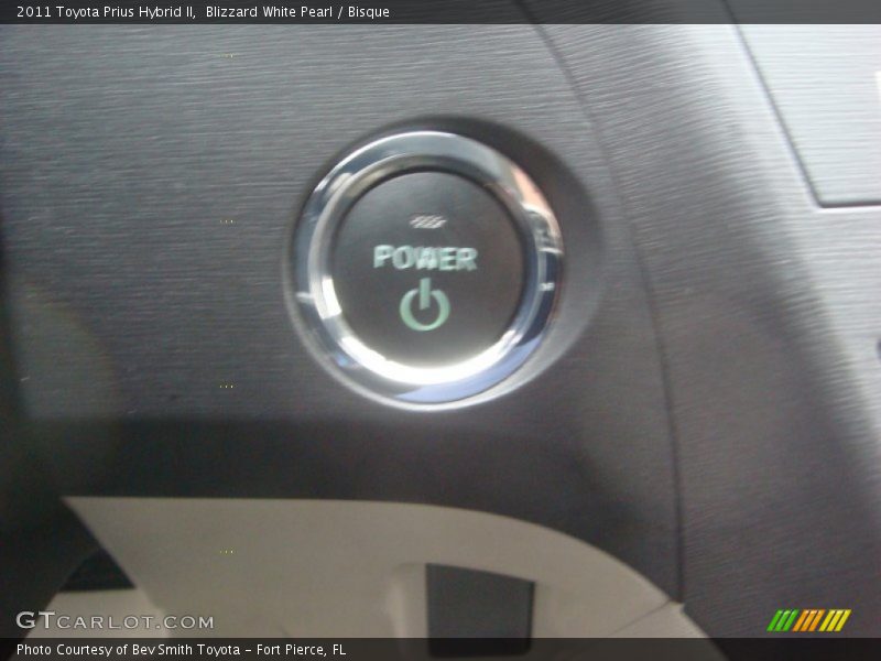 Blizzard White Pearl / Bisque 2011 Toyota Prius Hybrid II