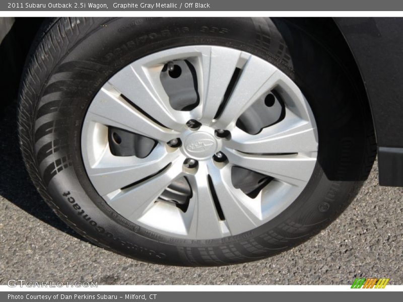 Graphite Gray Metallic / Off Black 2011 Subaru Outback 2.5i Wagon