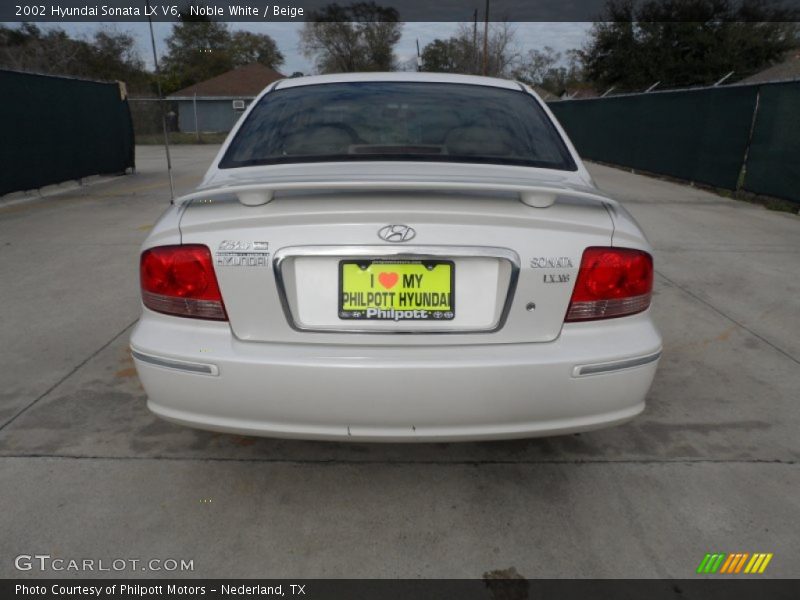 Noble White / Beige 2002 Hyundai Sonata LX V6