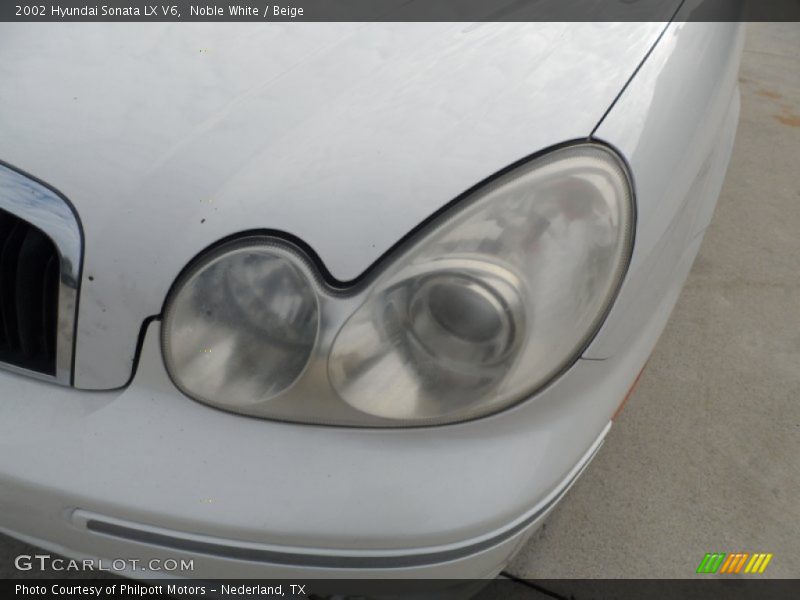 Noble White / Beige 2002 Hyundai Sonata LX V6