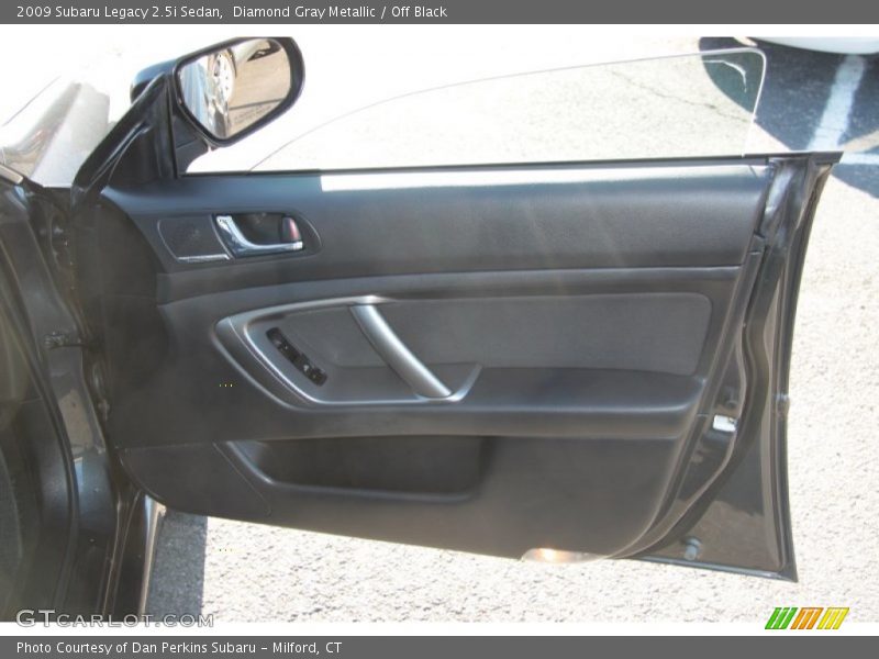 Diamond Gray Metallic / Off Black 2009 Subaru Legacy 2.5i Sedan