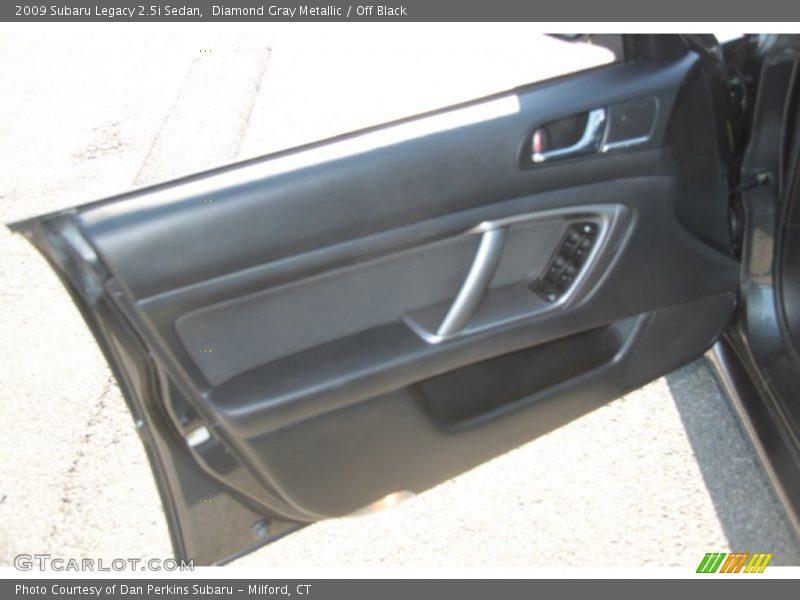 Diamond Gray Metallic / Off Black 2009 Subaru Legacy 2.5i Sedan