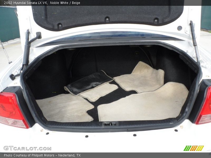 Noble White / Beige 2002 Hyundai Sonata LX V6