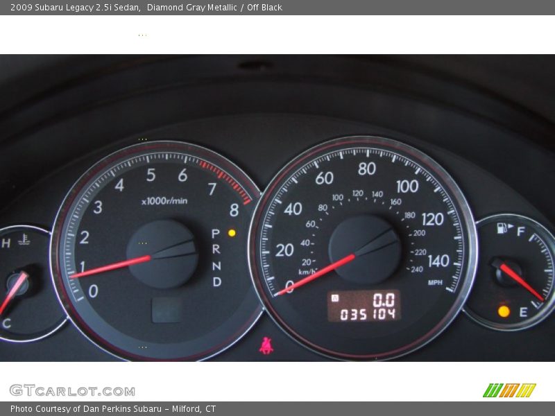 Diamond Gray Metallic / Off Black 2009 Subaru Legacy 2.5i Sedan