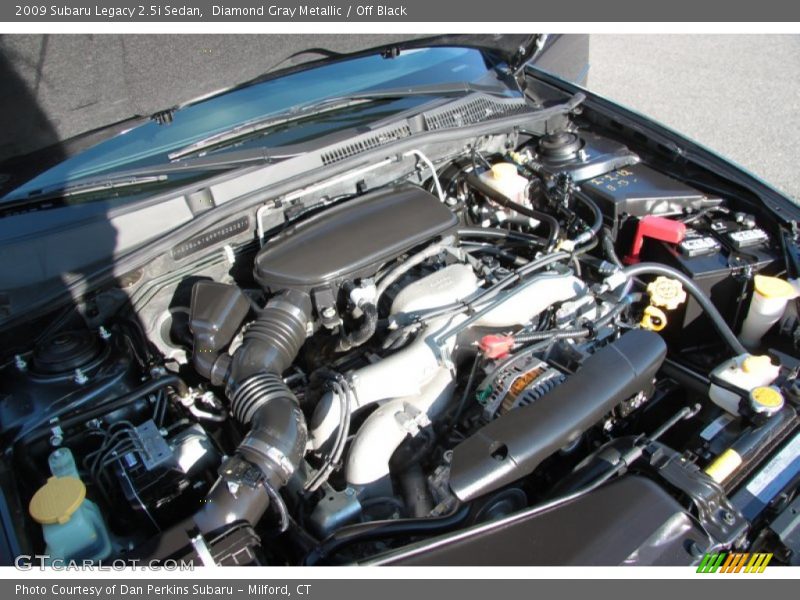 Diamond Gray Metallic / Off Black 2009 Subaru Legacy 2.5i Sedan