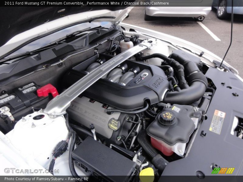  2011 Mustang GT Premium Convertible Engine - 5.0 Liter DOHC 32-Valve TiVCT V8