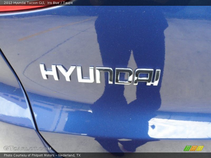  2012 Tucson GLS Logo