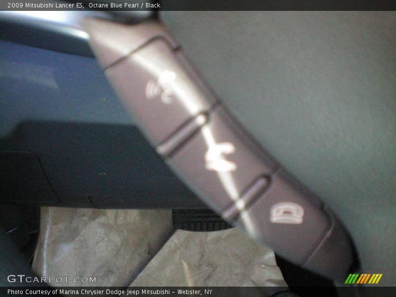 Octane Blue Pearl / Black 2009 Mitsubishi Lancer ES