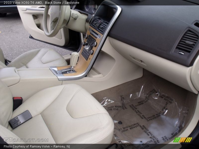 Black Stone / Sandstone 2010 Volvo XC60 T6 AWD