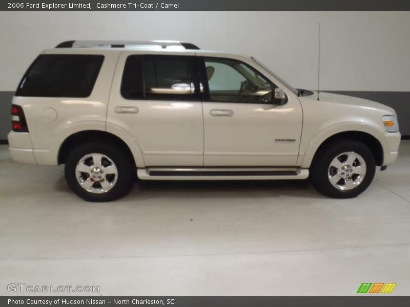 Cashmere Tri-Coat / Camel 2006 Ford Explorer Limited