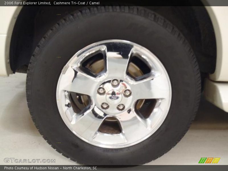 Cashmere Tri-Coat / Camel 2006 Ford Explorer Limited