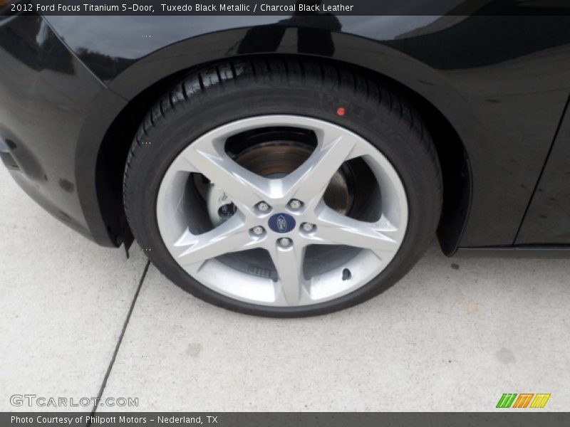  2012 Focus Titanium 5-Door Wheel