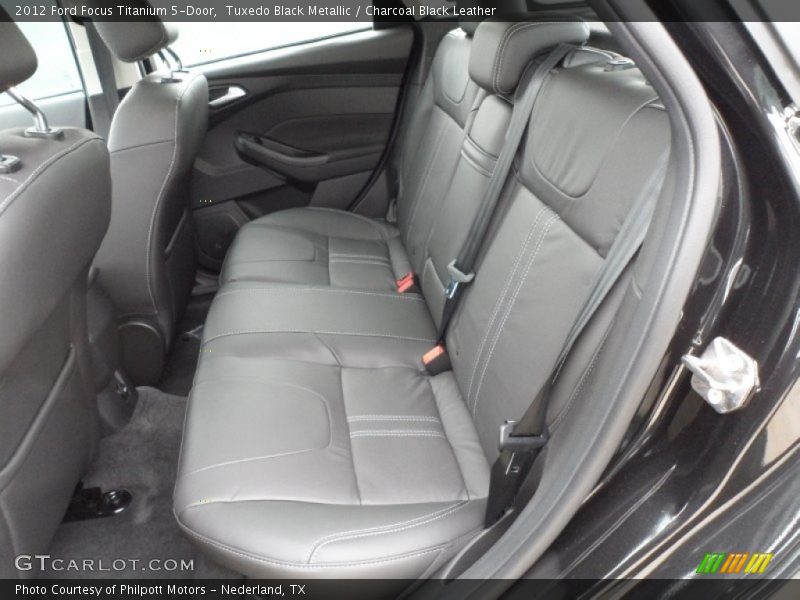Tuxedo Black Metallic / Charcoal Black Leather 2012 Ford Focus Titanium 5-Door