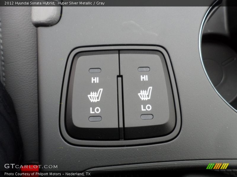 Controls of 2012 Sonata Hybrid