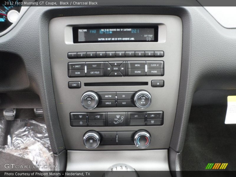 Controls of 2012 Mustang GT Coupe