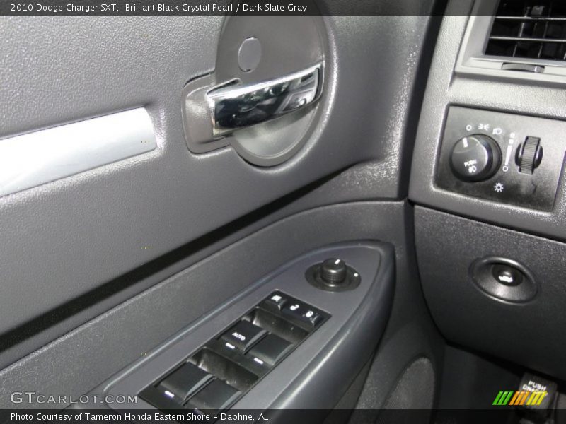 Brilliant Black Crystal Pearl / Dark Slate Gray 2010 Dodge Charger SXT