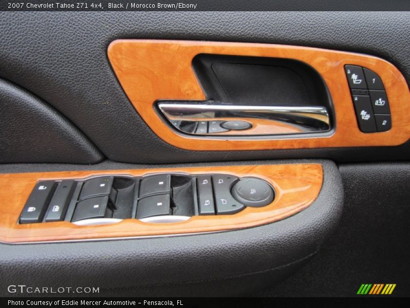 Controls of 2007 Tahoe Z71 4x4